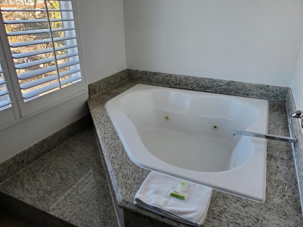 Ocean Surf Inn & Suites image 111